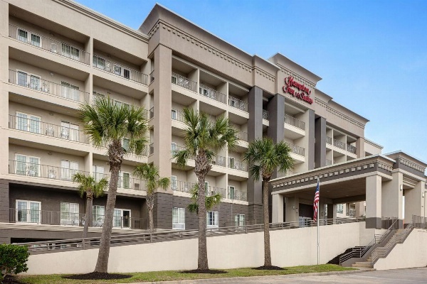 Hampton Inn By Hilton & Suites Galveston image 2